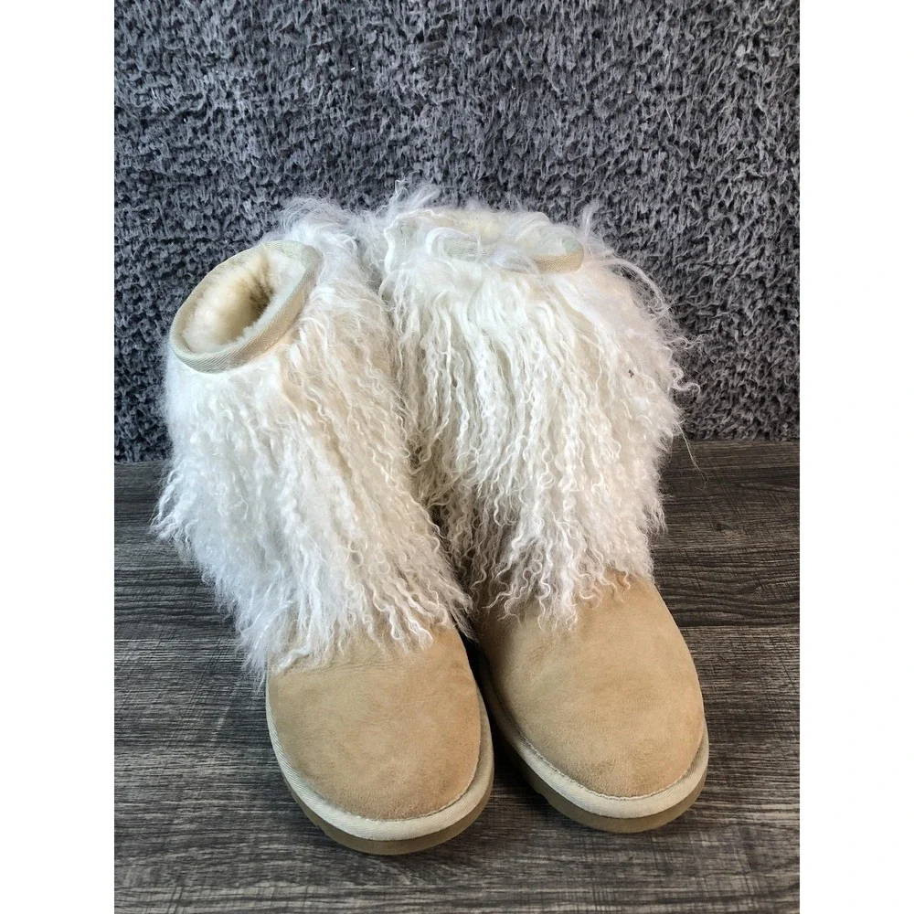 UGG Boots Womens Size 6 White Suede Shearling Fur Cuff Lined Winter 1875